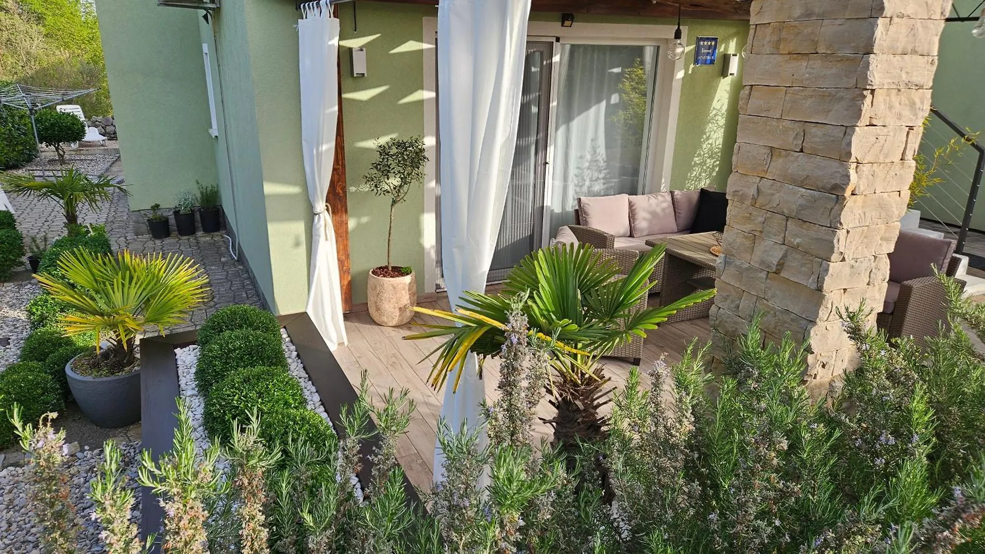 Apartment Apartman Hana Zgaljic